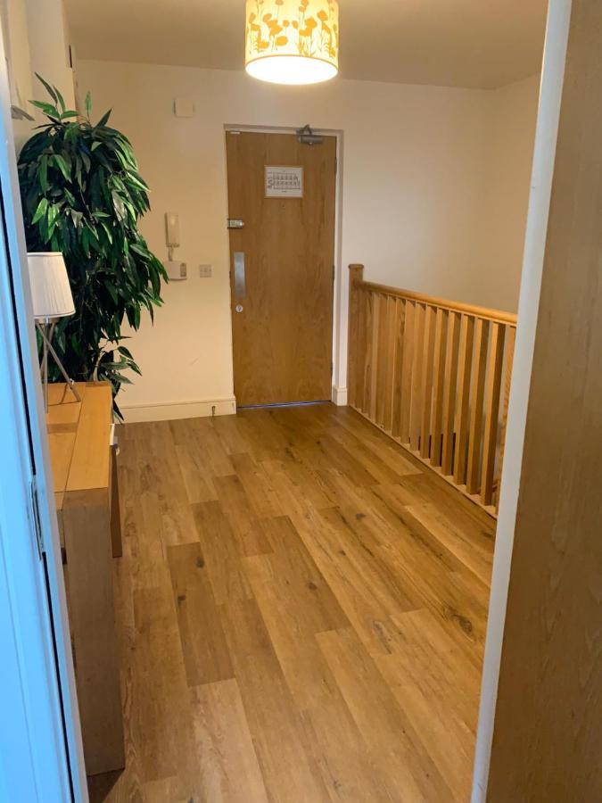 City Centre Apartment In Galway - 2 Bedrooms Exterior foto